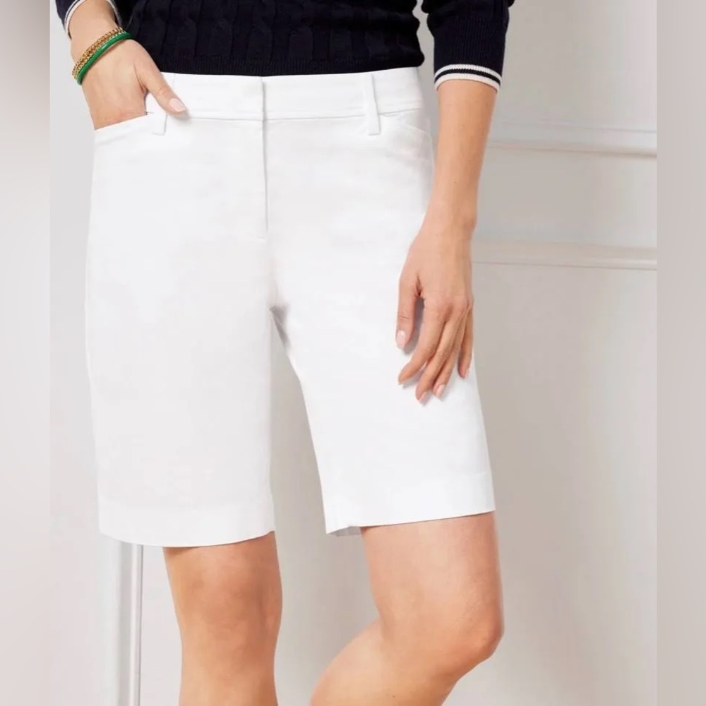 *TALBOTS* White Tailored 10.5” Inseam The Perfect Shorts NWT Size 6